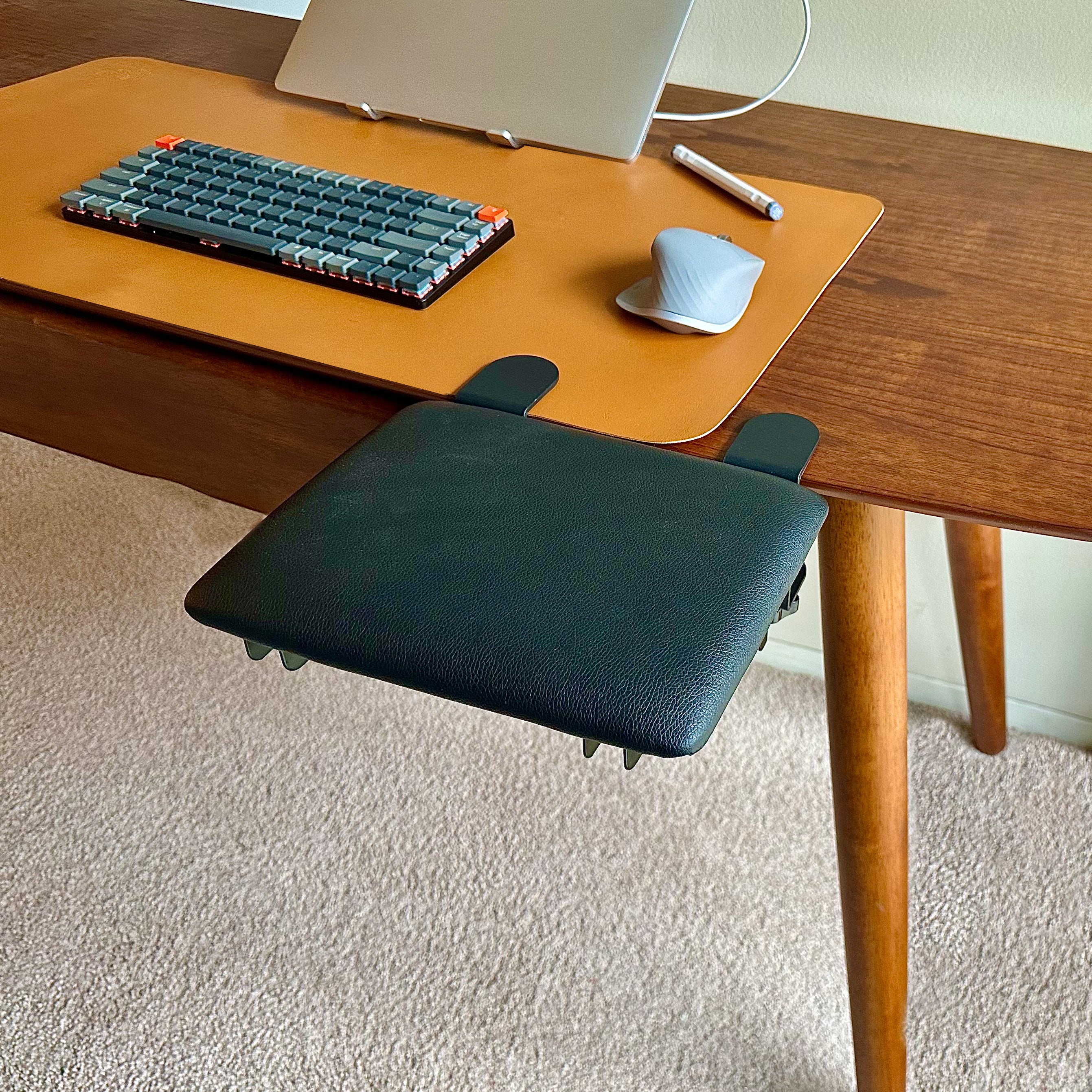 Ergonomic Armrest for Standing Desk – Ergo Impact